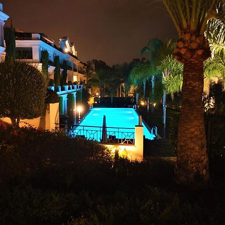 Luxury Apartment Frontal To The Sea In Estepona Doncella Beach Eksteriør bilde