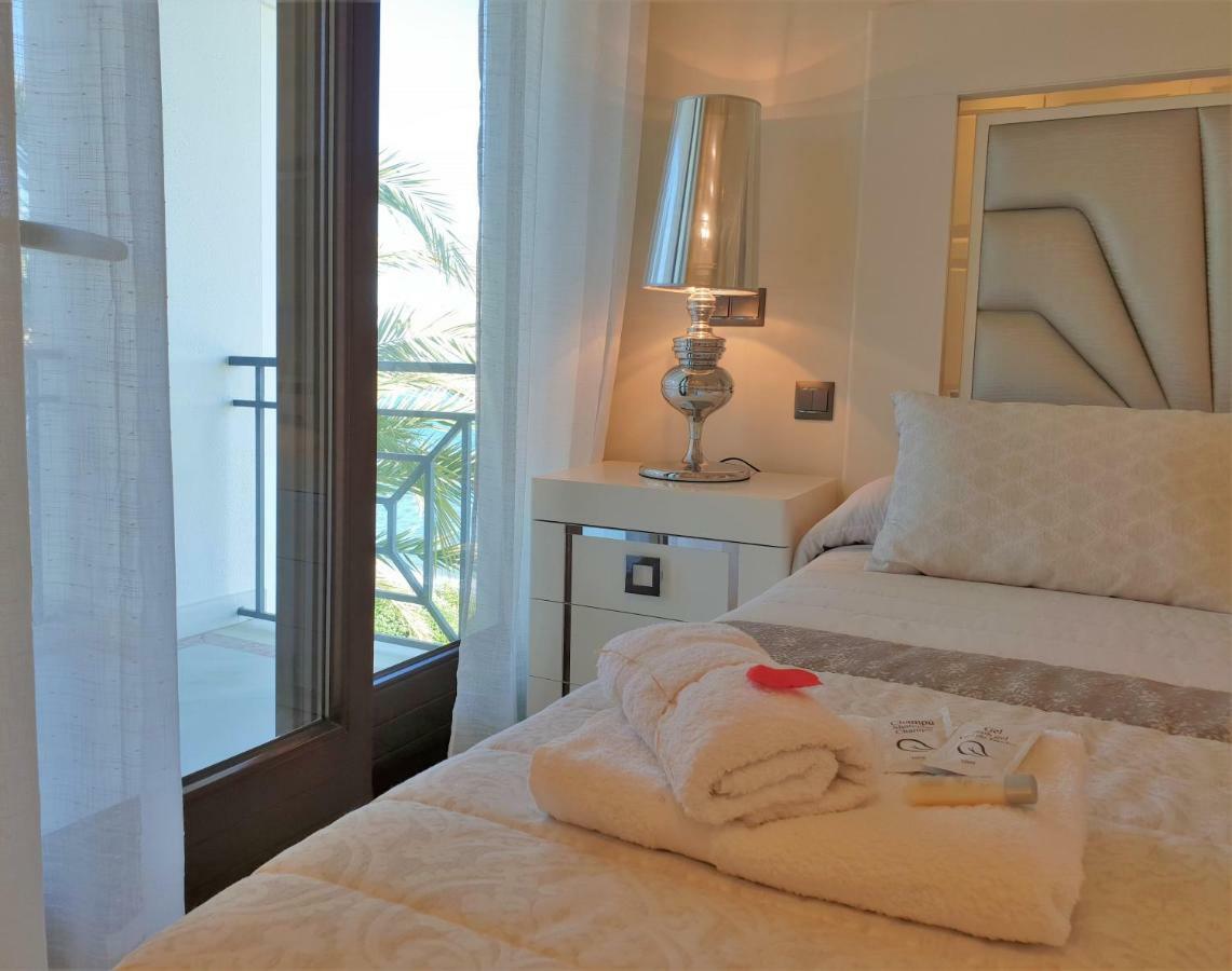 Luxury Apartment Frontal To The Sea In Estepona Doncella Beach Eksteriør bilde
