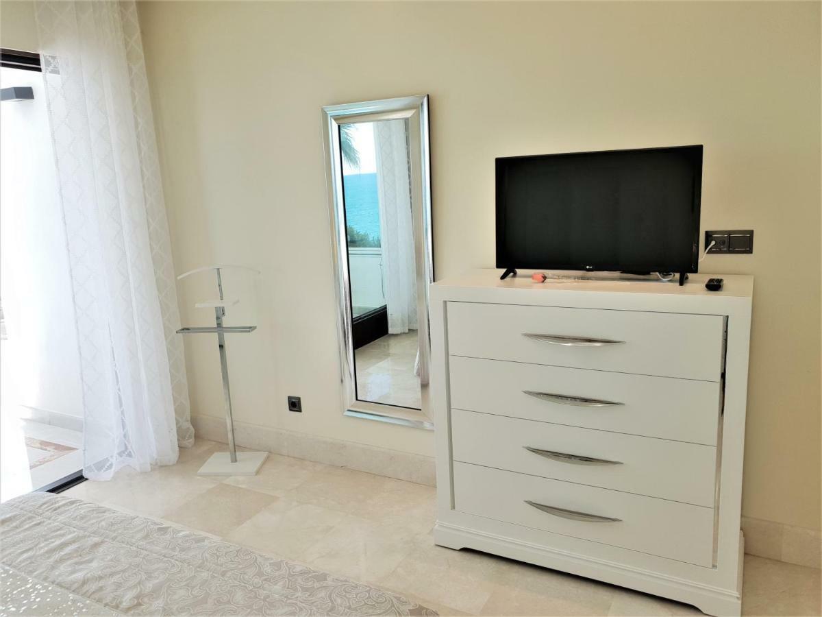 Luxury Apartment Frontal To The Sea In Estepona Doncella Beach Eksteriør bilde