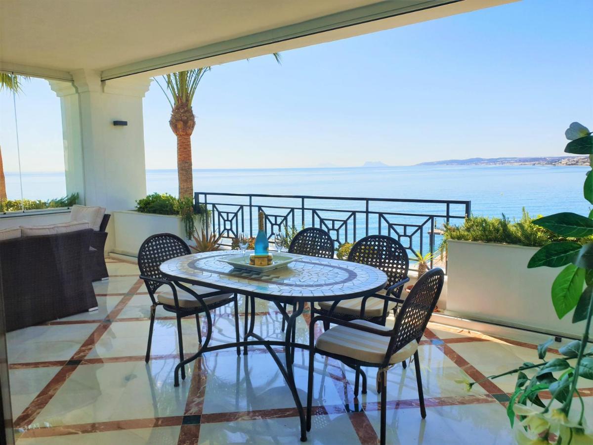 Luxury Apartment Frontal To The Sea In Estepona Doncella Beach Eksteriør bilde